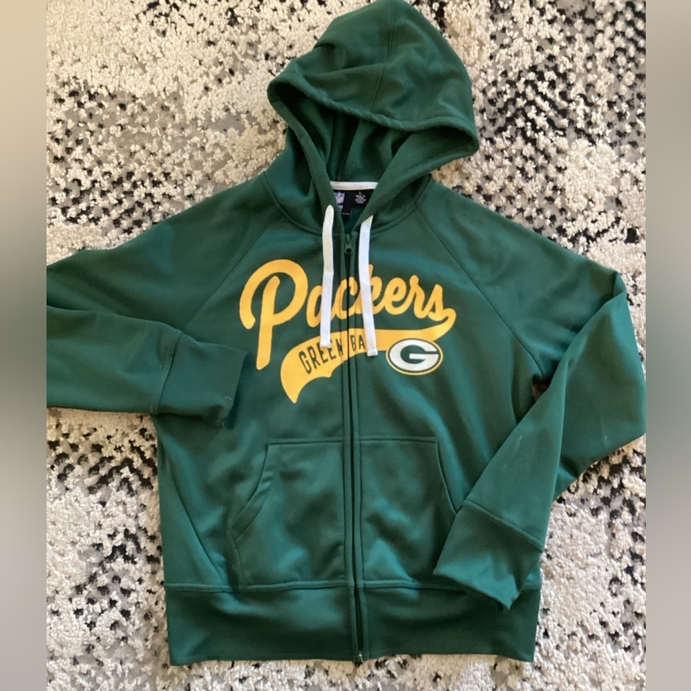 NFL Womens Team Apparel Greenbay Packers -SZ L
Pit to pit 21”
Length 24”
CK